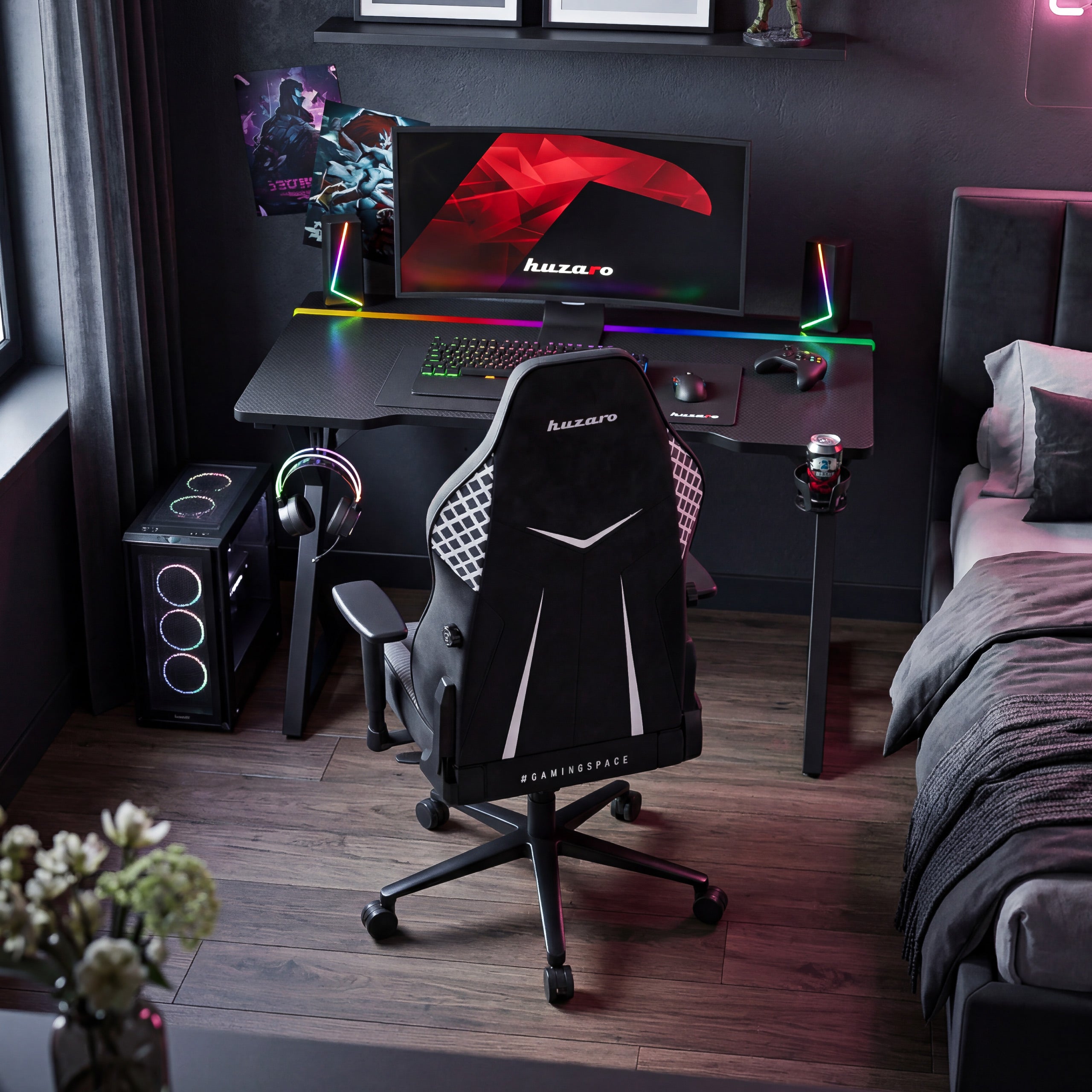 Huzaro Hero 2.4 RGB Black gamingbureau met LED-verlichting