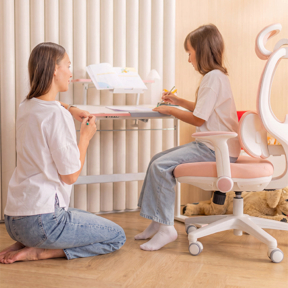 Ergonomische kinderfauteuil Mark Adler Junior 6.3 Pink